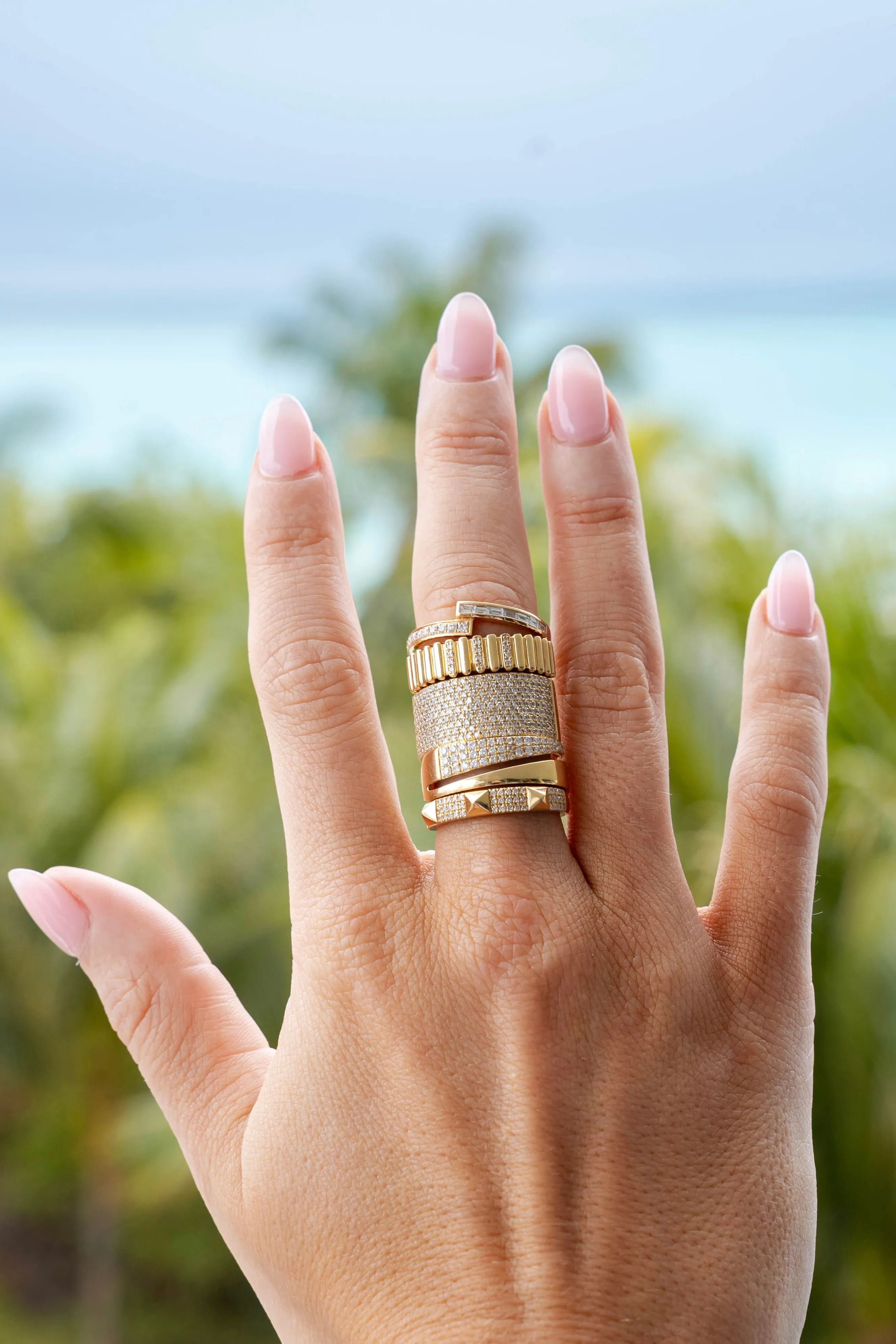 14K GOLD DIAMOND STUD RING