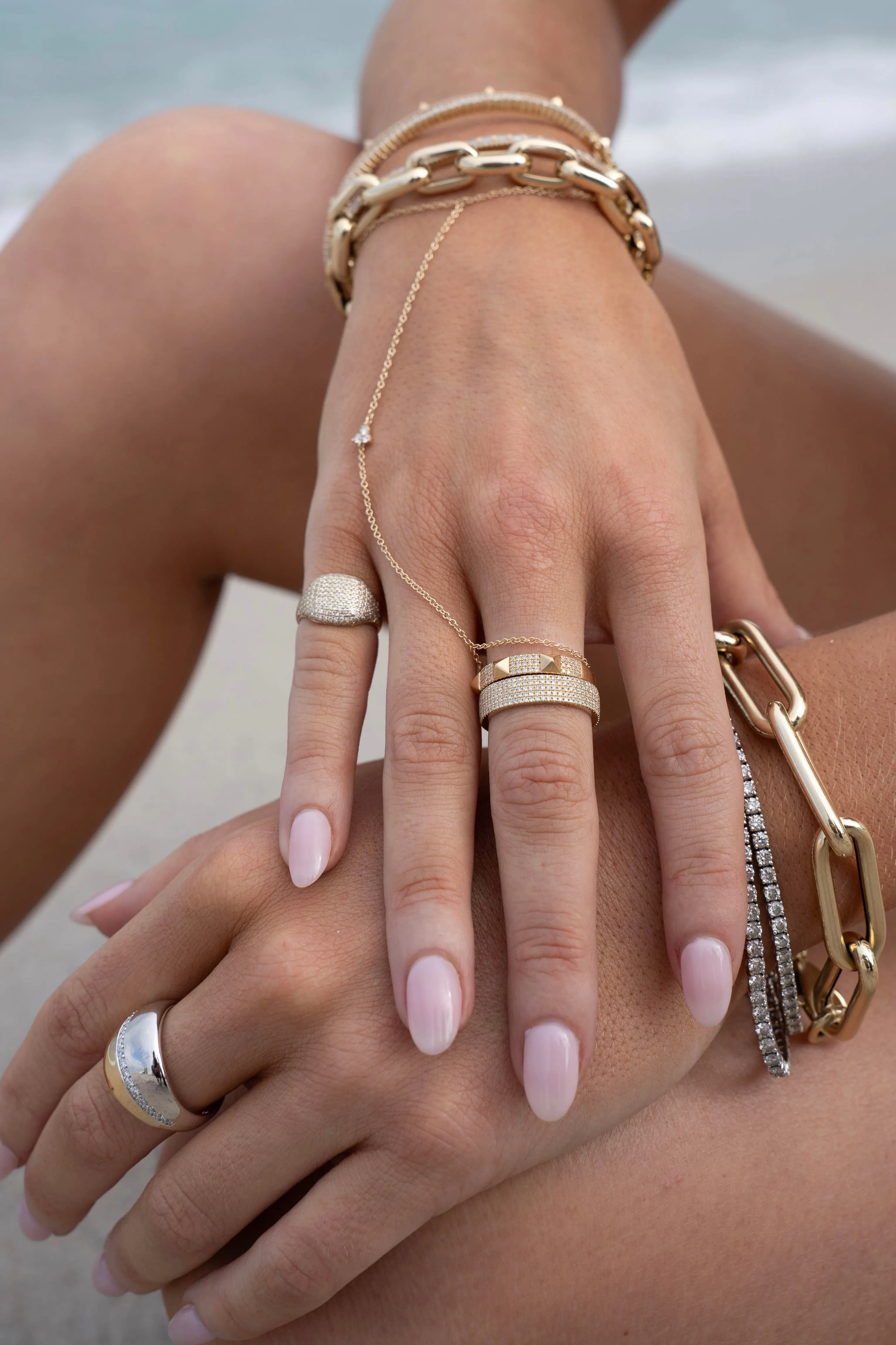 14K GOLD DIAMOND STUD RING