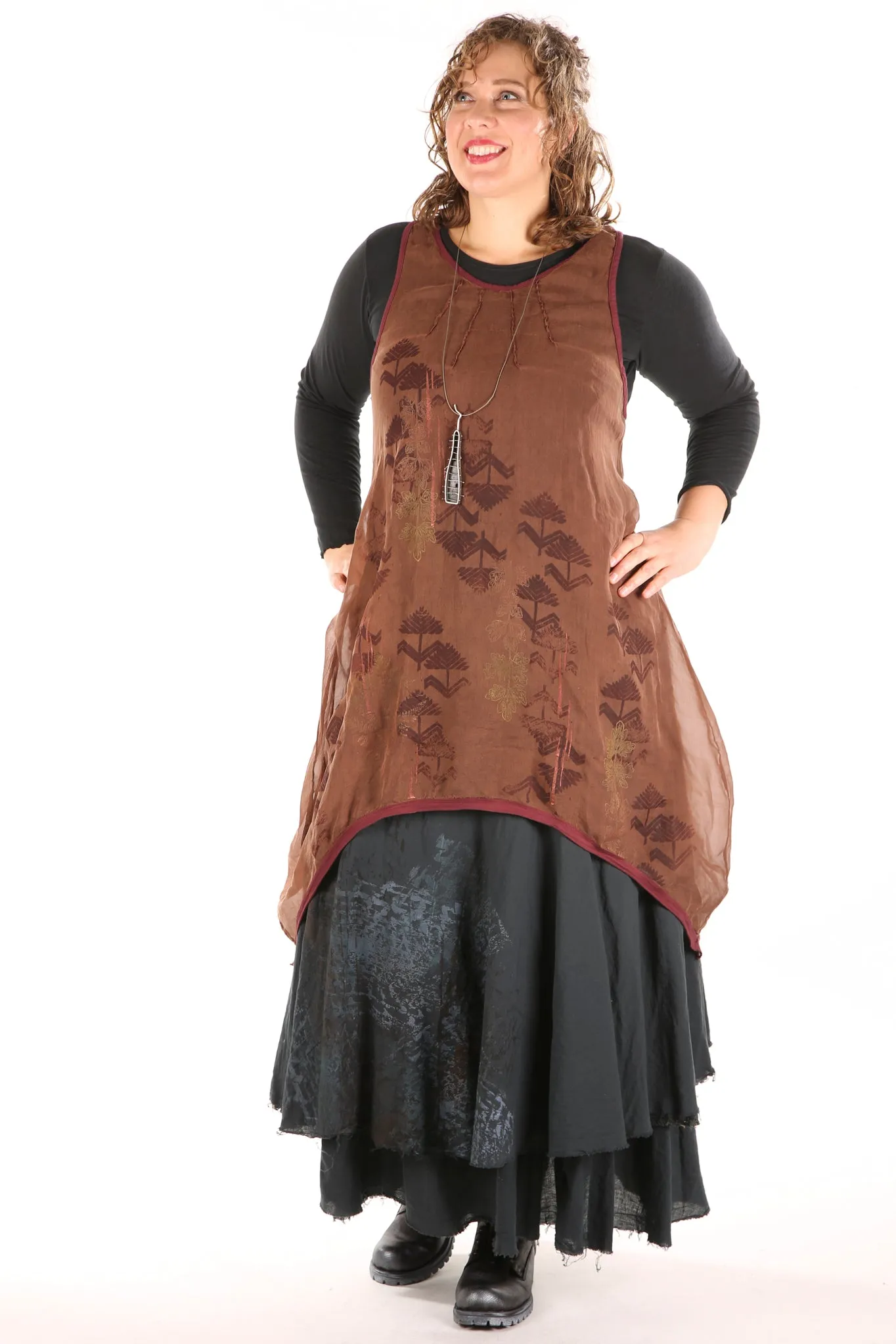 6113 B Organza Shift-Terra Cotta with pyramid print