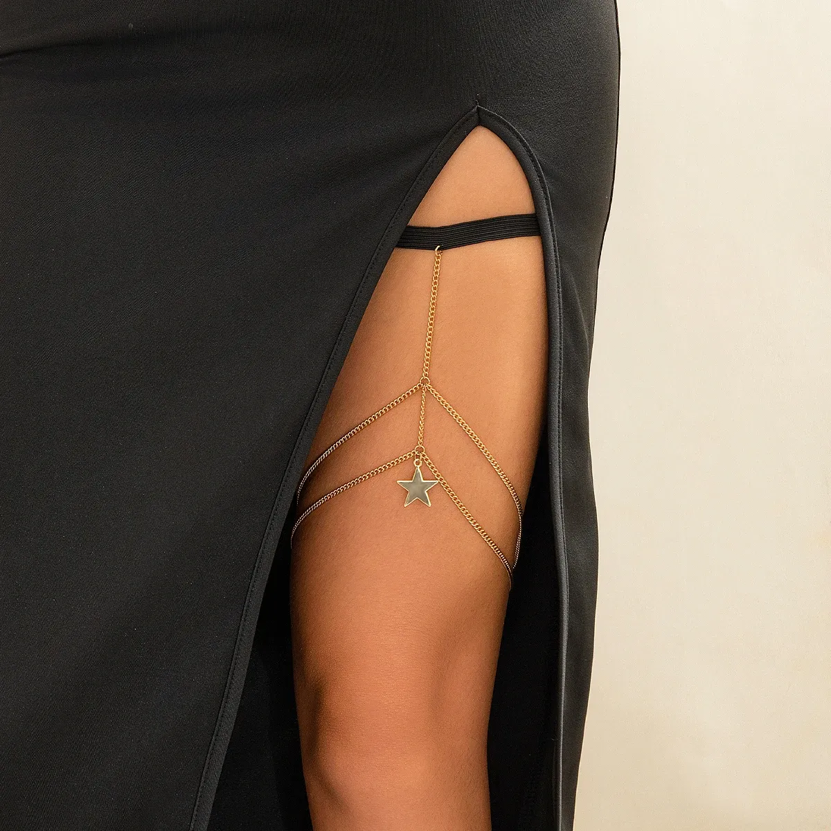 Black Elastic Band Thigh Chain