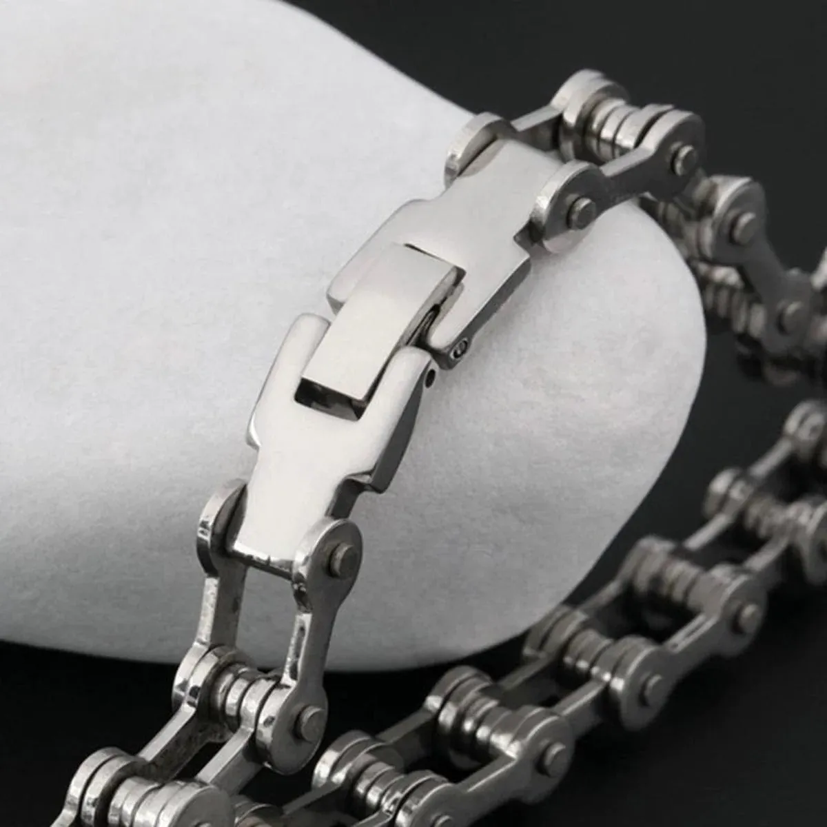 Edgy Biker Motorcycle Chain Black Silver Stainless Steel Men's Bracelet