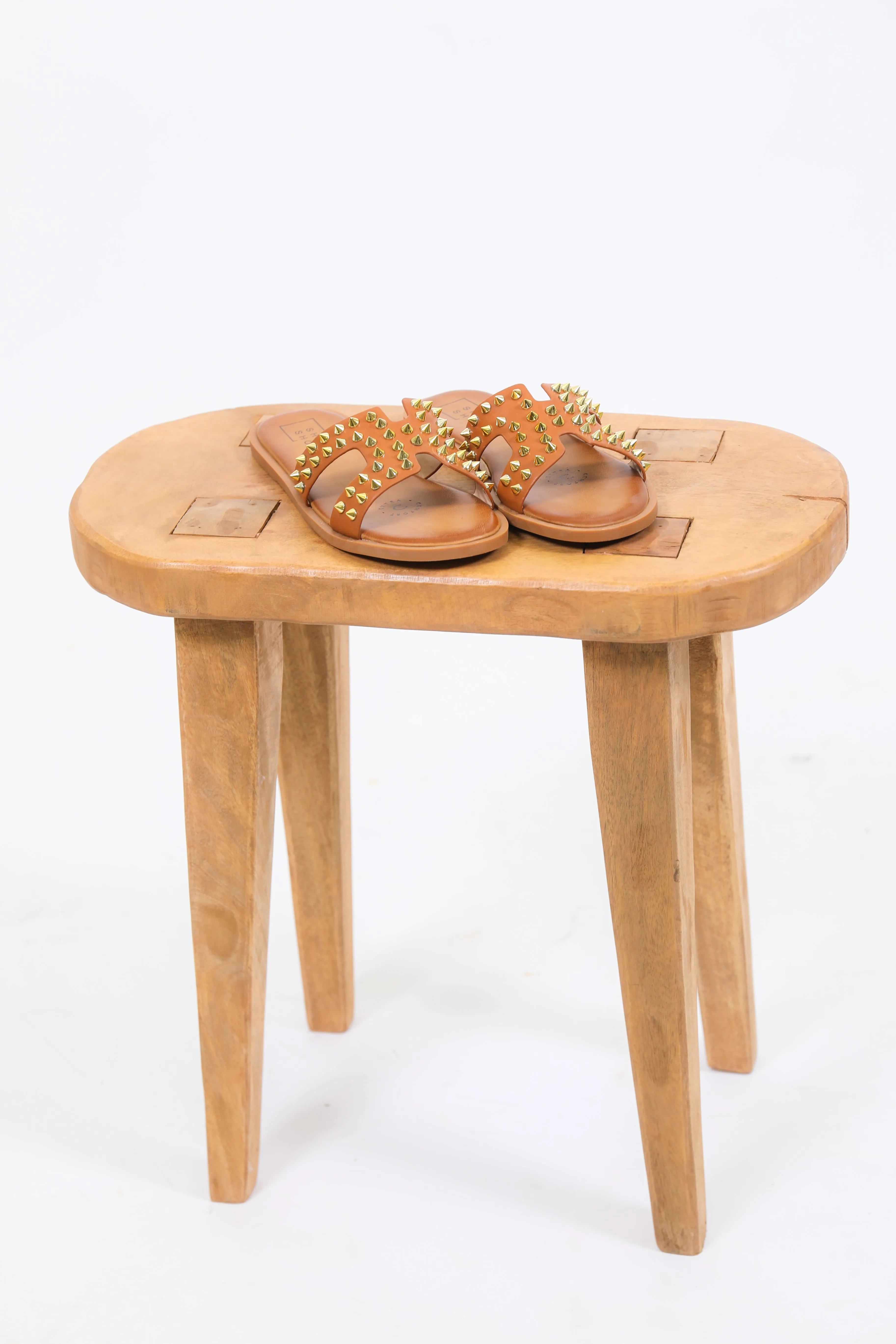 Edgy Move Sandal