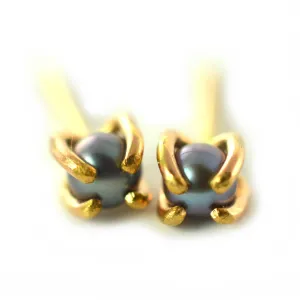 Gray Pearl Stud Earrings