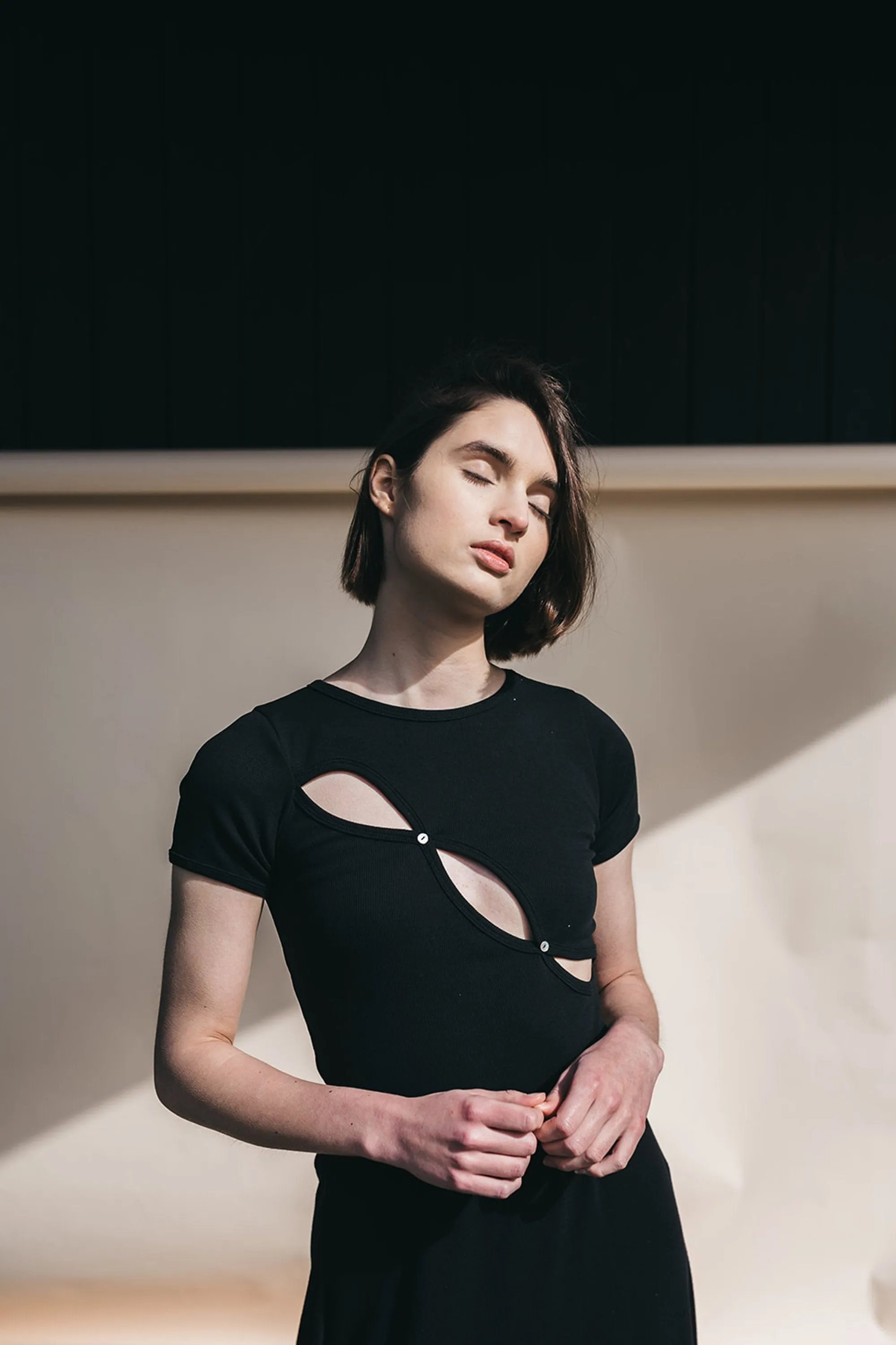 luna rib tee black <br> by Signe