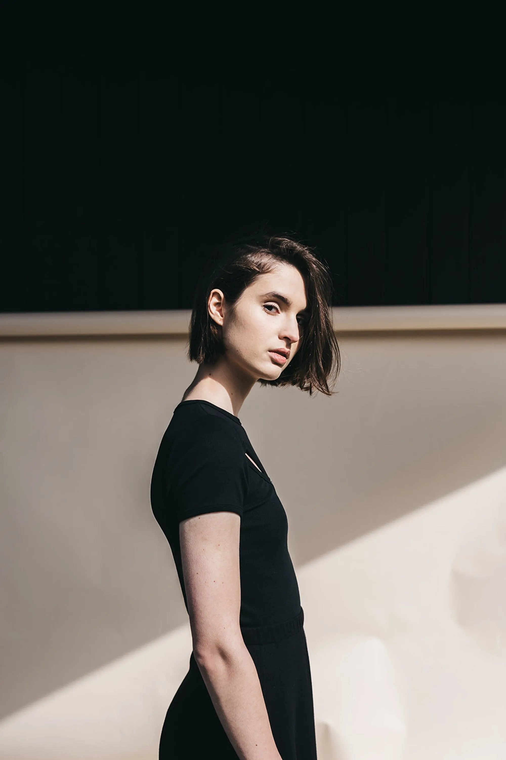 luna rib tee black <br> by Signe