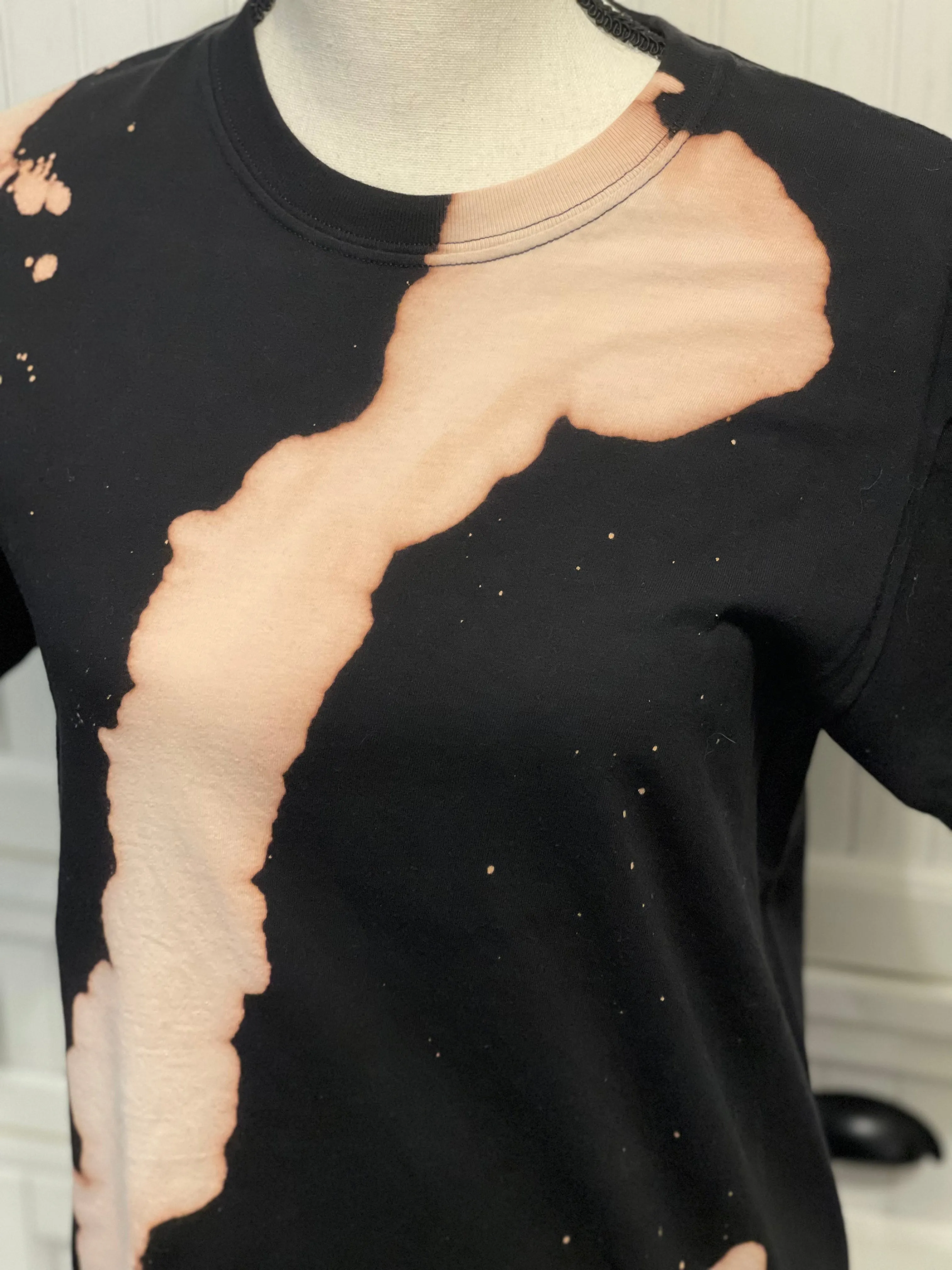 Lux Distressed Short Sleeve Shirt ~ Unisex Size Small