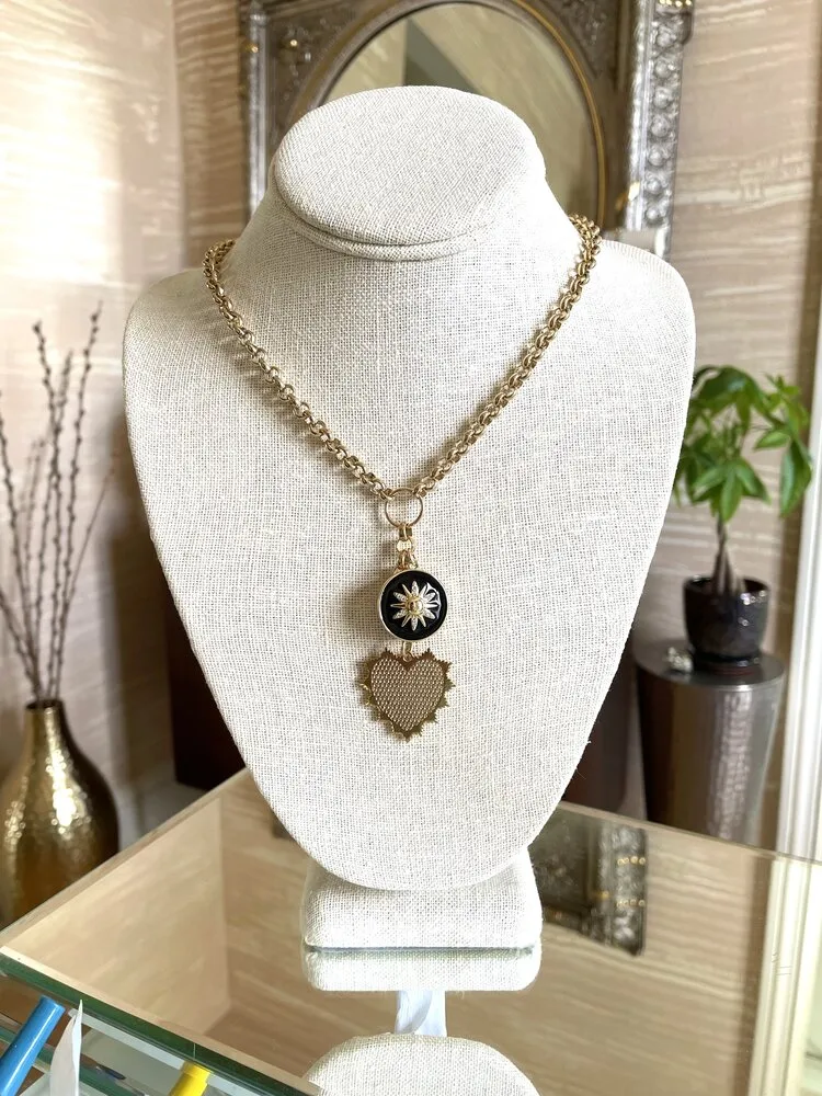 Mesh Heart With Charm