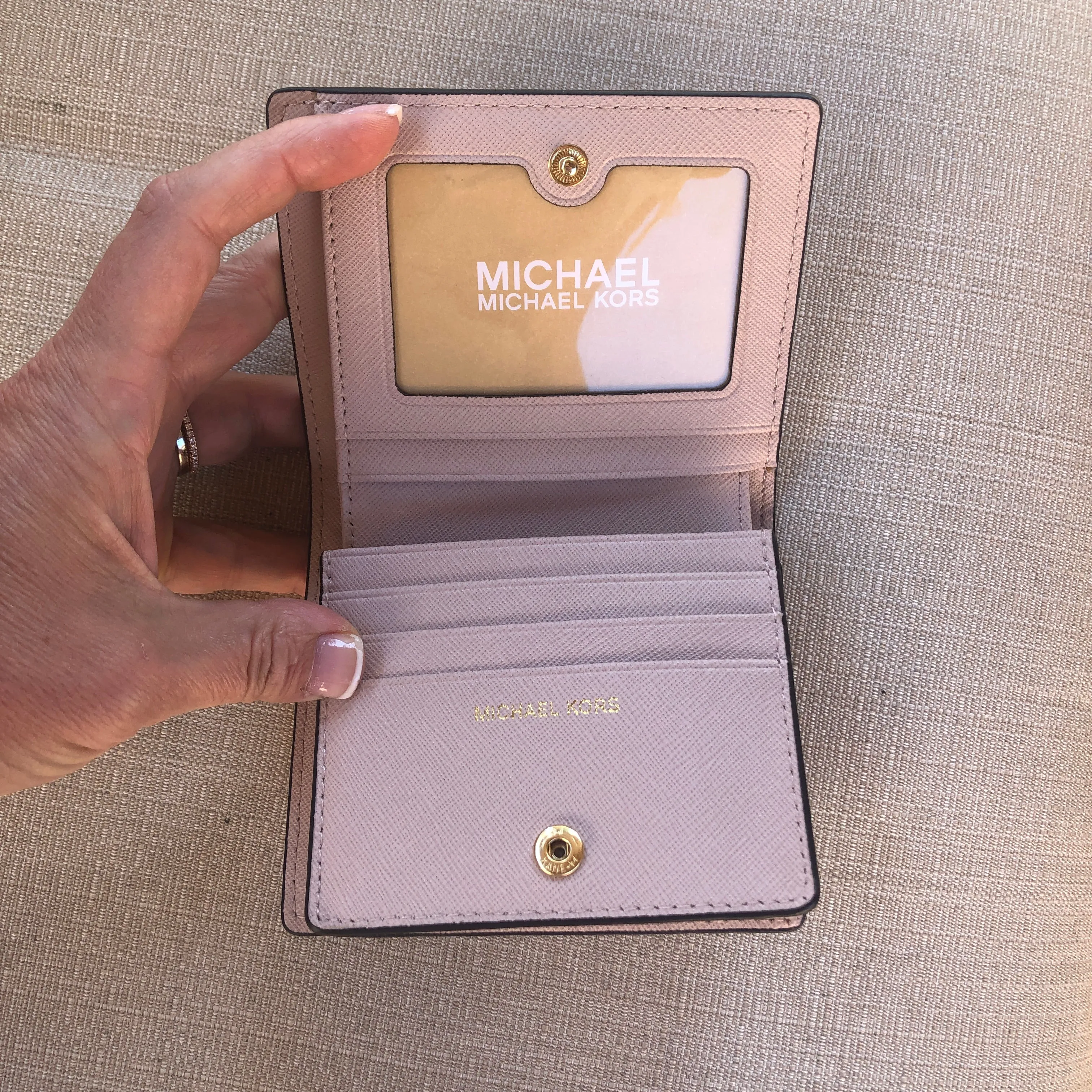 Michael Kors Wallet in Metallic Pink