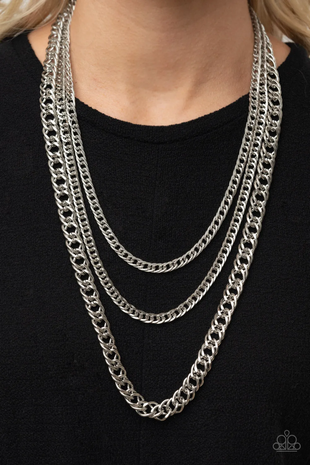 Paparazzi Chain of Champions - Silver Chain Necklace
