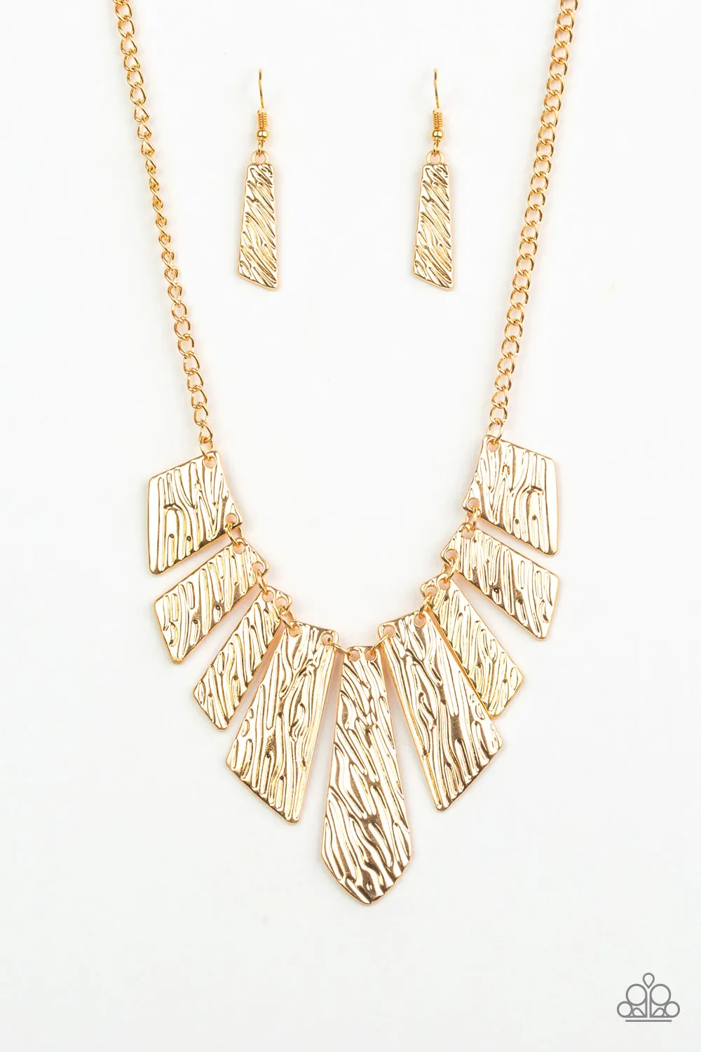 Paparazzi Texture Tigress Necklace Gold