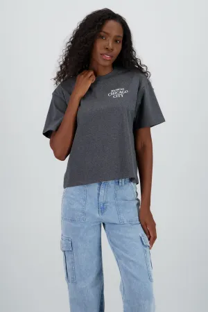 Playera manga corta oversize detalle estampado