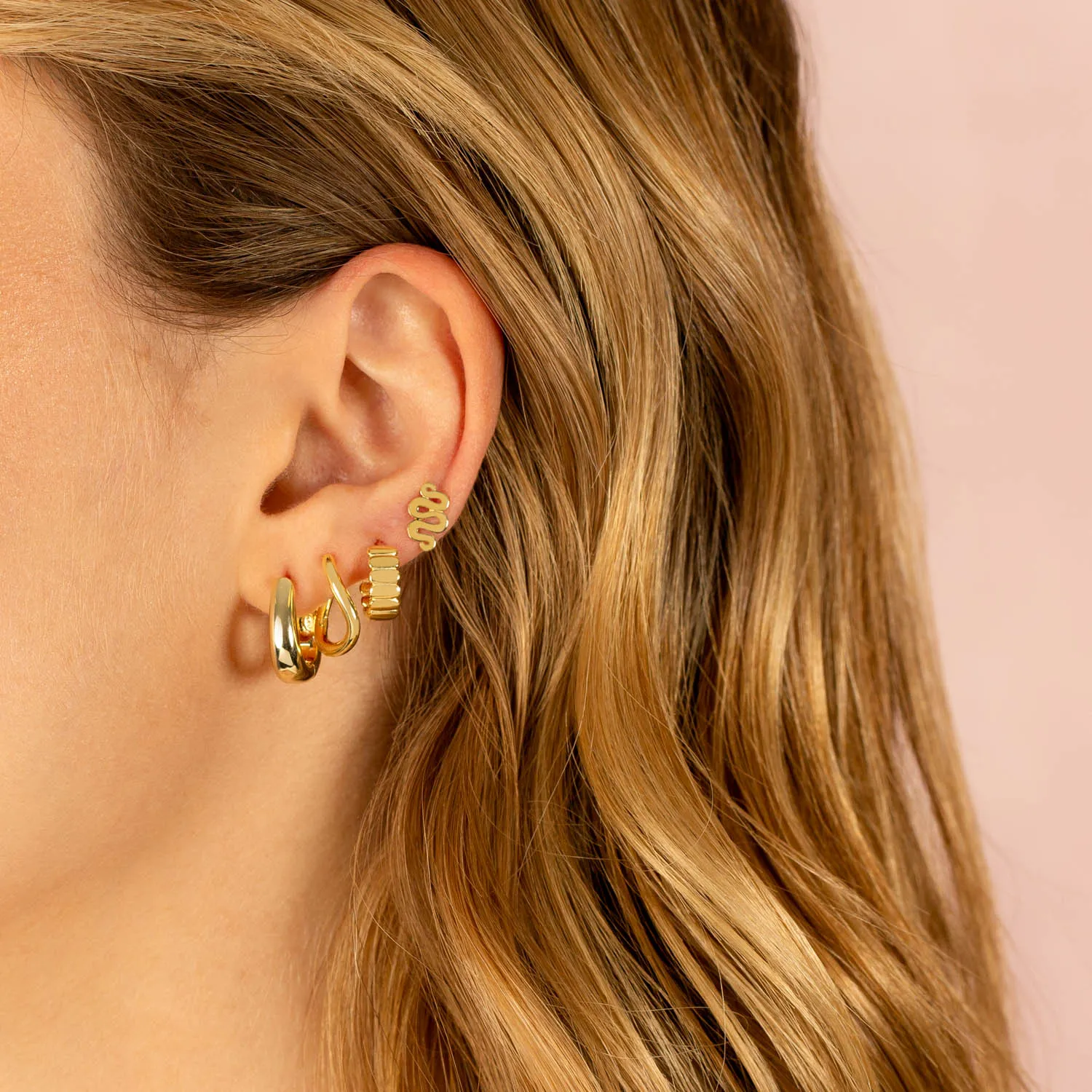 Solid Snake Stud Earring