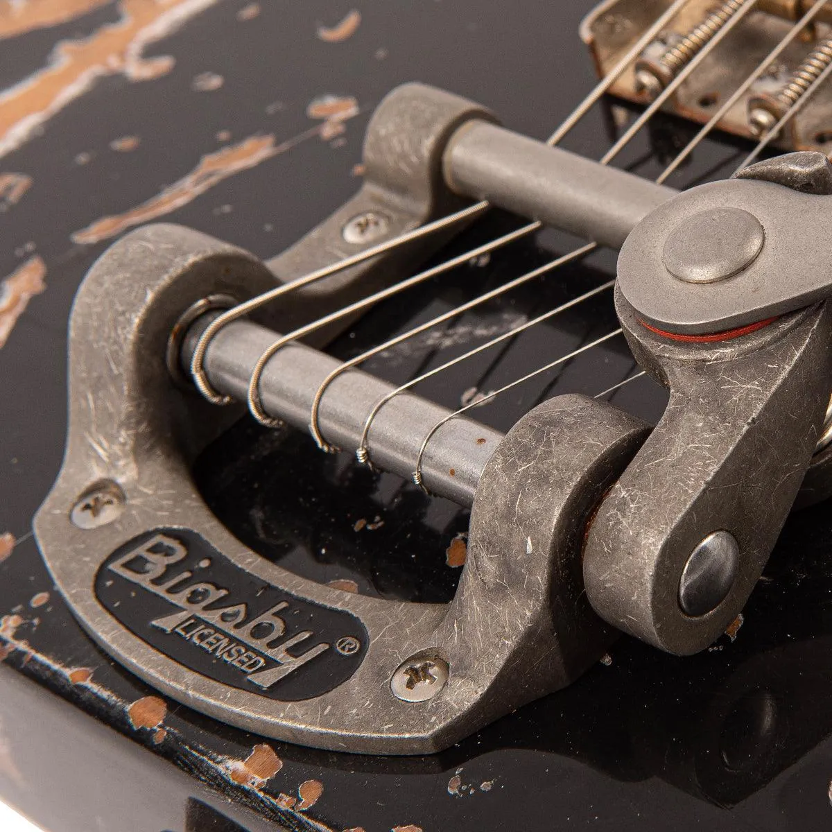 Vintage V52 ProShop Unique ~ Black Icon with Bigsby